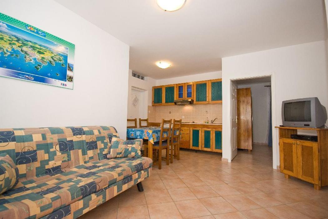 Apartments Valentino Vrsar Exterior photo