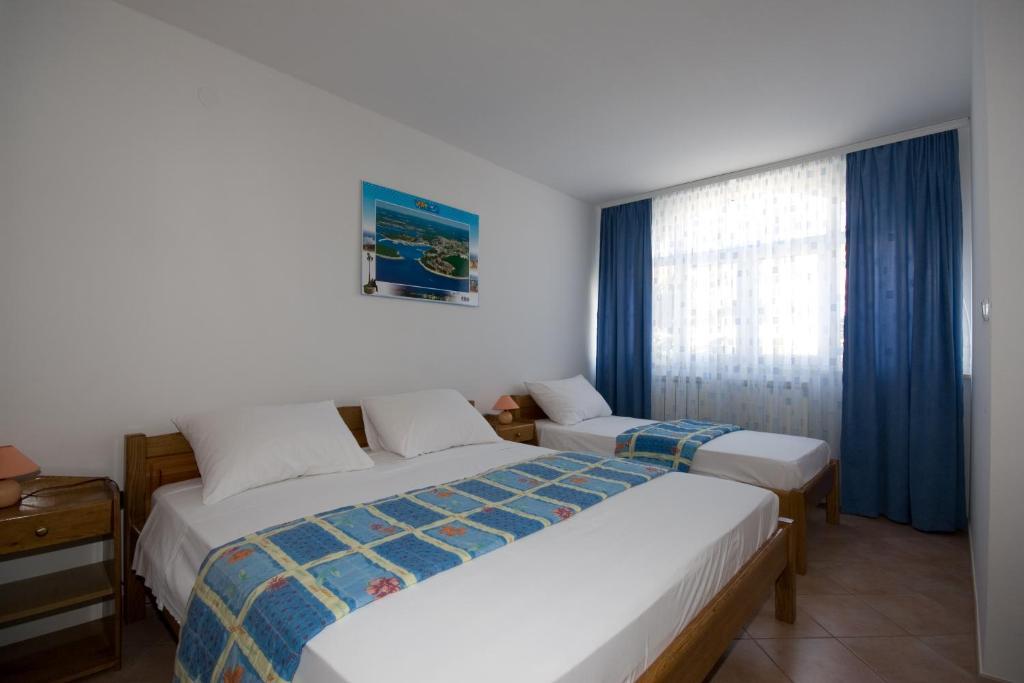 Apartments Valentino Vrsar Room photo